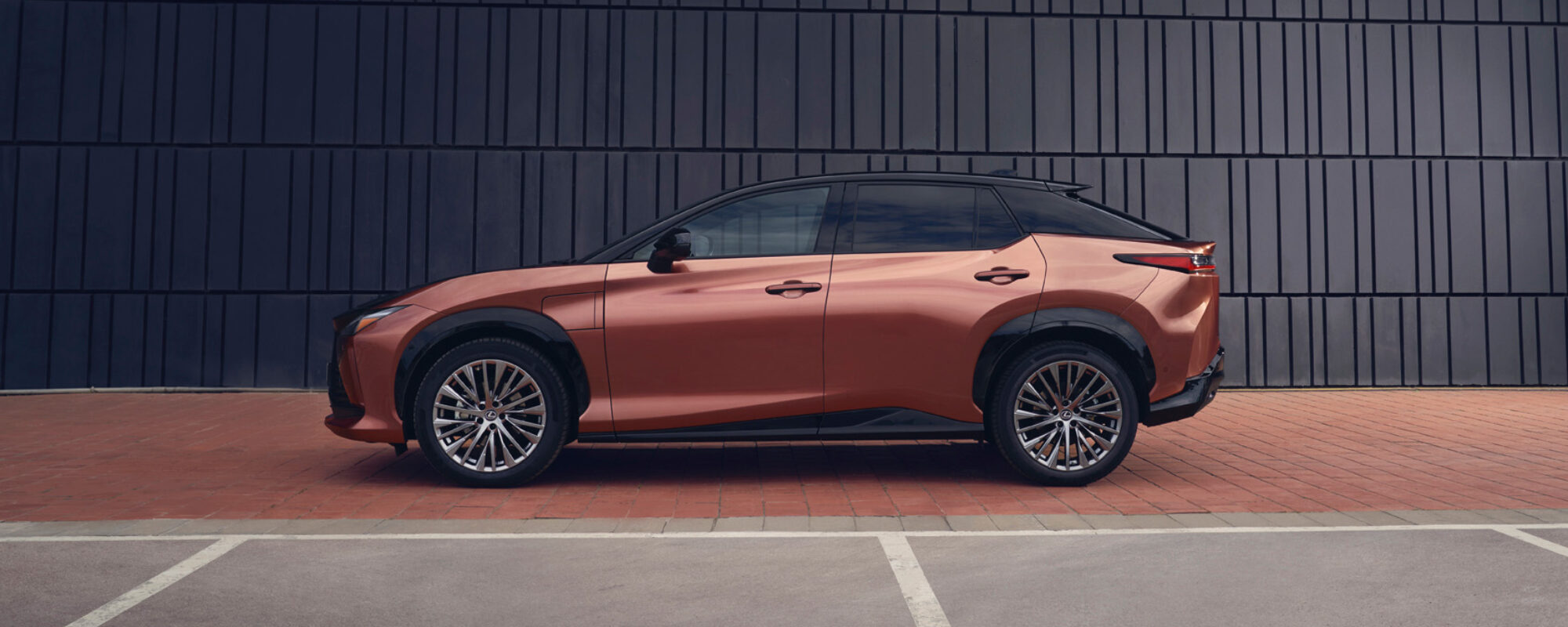 Lexus maakt alle prijzen bekend van nieuwe RZ 300[e]